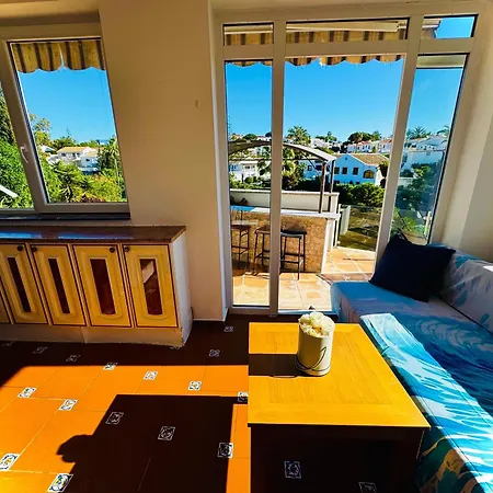 Oasis Del Faro ミハス